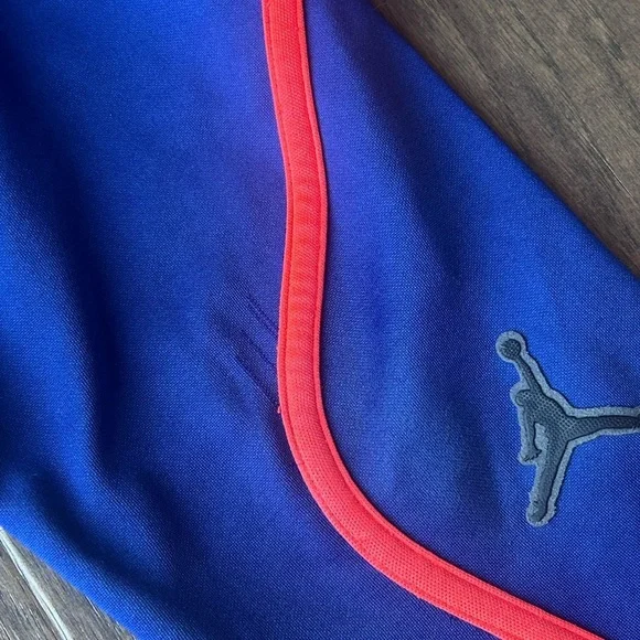 JORDAN Youth Therma-Fit Pants. 5-6 yrs. - Picture 3 of 5